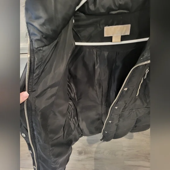 Michael Kors Black Puffer Jacket with Faux Fur Hood - Picture 3 of 4